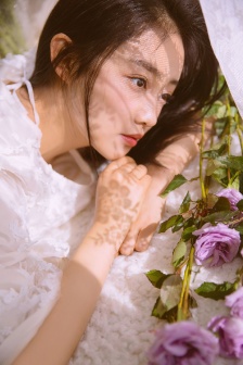年轻的小峓子3韩国在钱